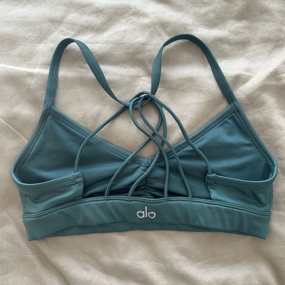 Alo Yoga Sunny Strappy Bra in Seagrass Glossy - Size XS - Picture 2 of 6